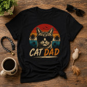 猫のパパ レトロサンセット ヤシの木 父の日 Tシャツ