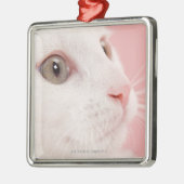 猫のポートレート メタルオーナメント (左)