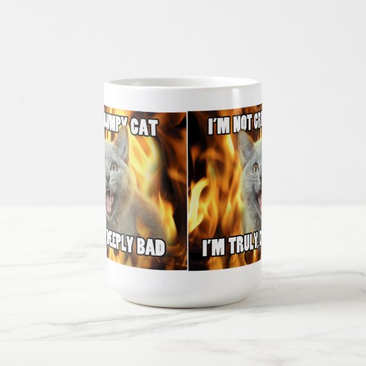 猫のマグを不平は言わない コーヒーマグカップ (中央)