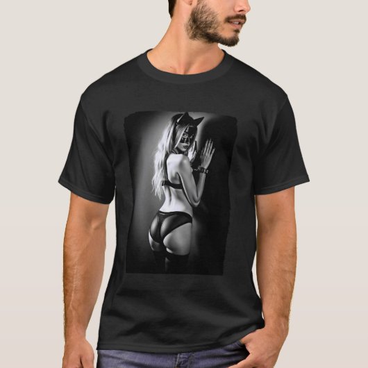 猫のマスク+手錠の女の子Tシャツ Tシャツ (正面)