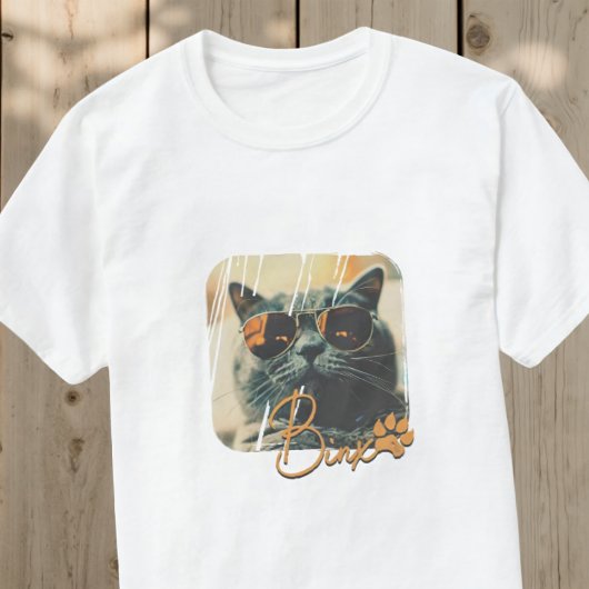 猫のモダン名シンプルクールグランジと写真 Tシャツ