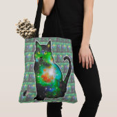 猫の中の宇宙 トートバッグ (クローズアップ)