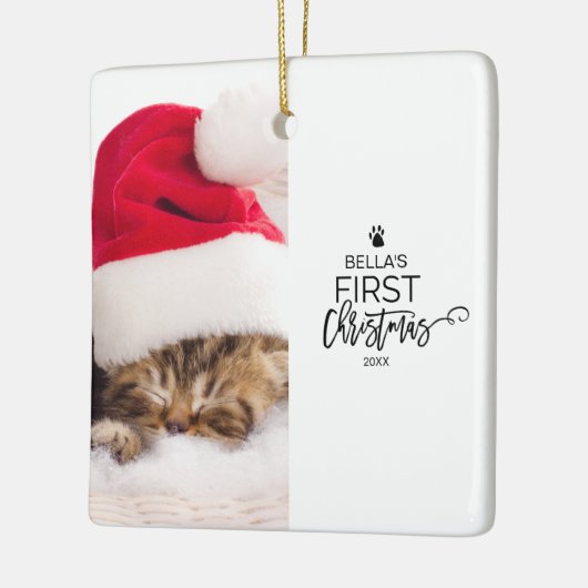 猫の初めてのクリスマスフォトホリデー セラミックオーナメント (左)