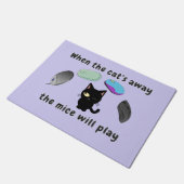 猫の場合遠くにはネズミが遊す ドアマット (アングル)