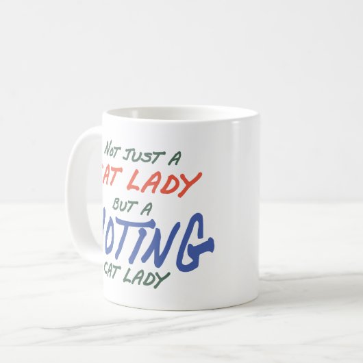 猫の女性だけでなく、投票する猫の女性の漫画 コーヒーマグカップ (正面左)