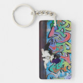 猫の姿勢…..キットンと落書きウォール キーホルダー (正面)