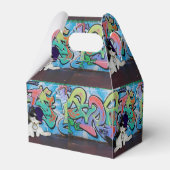 猫の姿勢…..キットンと落書きウォール フェイバーボックス (裏面サイド)