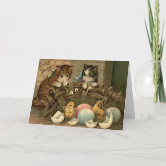 猫の子ネコのイースターによって着色される色彩の鮮やかな卵のひよこ シーズンカード (正面)