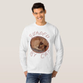 猫の形をした Tシャツ (正面フル)