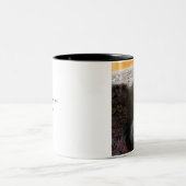 猫の愛情のある目の詩の猫のマグ…… ツートーンマグカップ (中央)