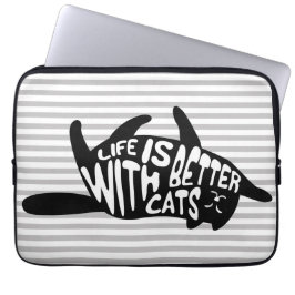 猫の方が暮らし向き |おもしろいタイポグラフィ ラップトップスリーブ