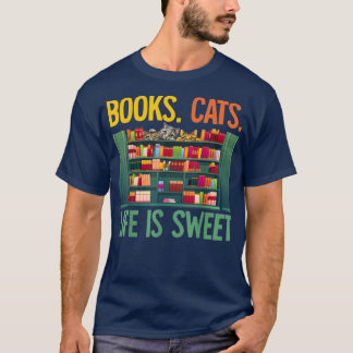 猫の暮らしは甘おもしろいい Tシャツ
