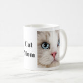 猫の母の写真 コーヒーマグカップ (正面右)
