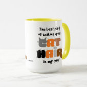 猫の毛がコップに入ってるぞ 面白い猫好きマグカップ マグカップ (正面右)