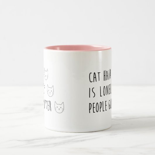 猫の毛は孤独な人々のグリッター-おもしろいな猫の顔です ツートーンマグカップ (中央)