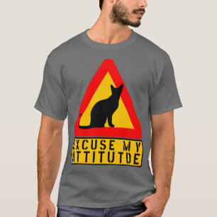 猫の気配警告を許おもしろいす Tシャツ