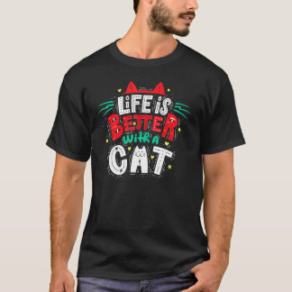猫の耳とヒゲの方が生きがいが良い Tシャツ