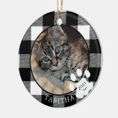 猫の肉球プリント　ルースティックブラック　バイソン柄　写真 セラミックオーナメント (左)