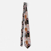 猫の足のパターンが多い ネクタイ (裏面)