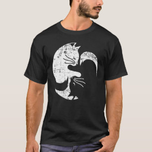 猫の陰陽ヨガスピリチュアリティ瞑想バランス Tシャツ