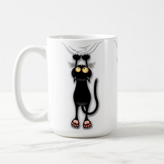 猫の面白いキャラクターが布を引っかく コーヒーマグカップ (左)