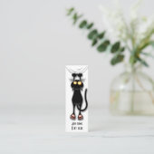 猫の面白いキャラクターが布を引っかく スキニー名刺 (スタンド正面)