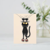 猫の面白いキャラクターが布を引っかく ポストカード (スタンド正面)