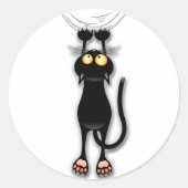 猫の面白いキャラクターが布を引っかく ラウンドシール (正面)