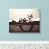 猫の鞄 キャンバスプリント (インサイチュ (ウッドフロア))