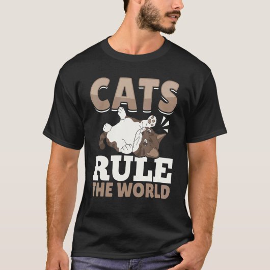 猫の飼い主 猫が世界を支配する 2 Tシャツ (正面)