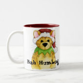 猫のBahの詐欺のマグからのメリークリスマス ツートーンマグカップ (左)