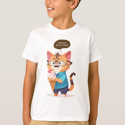 猫はアイスクリームの秋にショックを受ける。T-シャツ Tシャツ (正面)