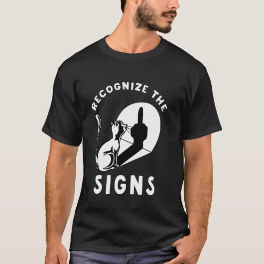 猫はサインを認識 中指の影が面白い Tシャツ (正面)