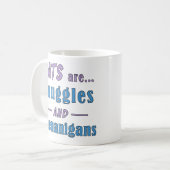 猫はスナグルズとシェナニ人 コーヒーマグカップ (正面左)