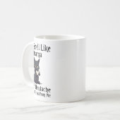 猫はドラマの匂いと頭痛の種が好き コーヒーマグカップ (正面左)