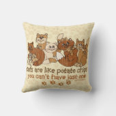 猫はポテトチップのグランジな版のようです クッション (裏面)