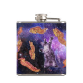 猫はレーザーアイでベーコンを打った フラスク (裏面)