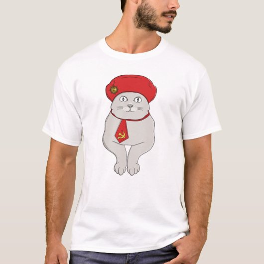猫は共産主義者 Funny Soviet Meme 猫  Tシャツ (正面)