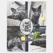 猫は写真と名前で支配する フリースブランケット (正面)