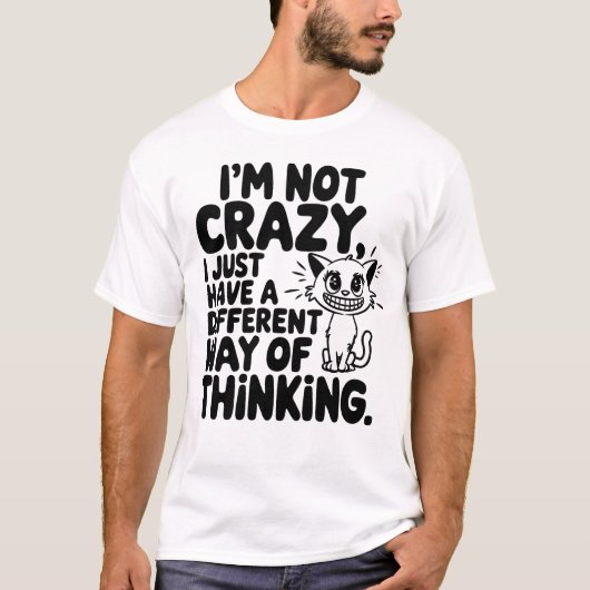 猫は単熱狂するなる違うの考え道 Tシャツ (正面)