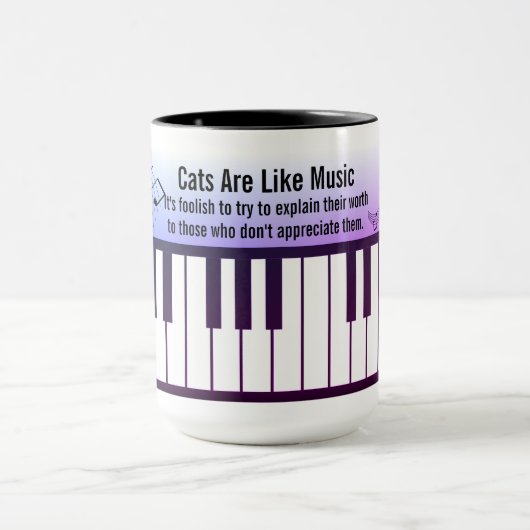 猫は音楽のようピアノの鍵盤譜面猫Ｐ マグカップ (中央)