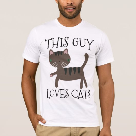 猫やメンズのTシャツが大好き Tシャツ (正面)