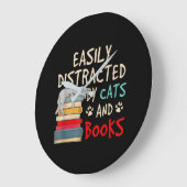 猫や本にすぐに気が散る |キャおもしろいット ラージ壁時計 (傾斜)