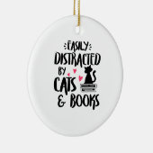 猫や本に気を取られる – Cat & Book L セラミックオーナメント (右)