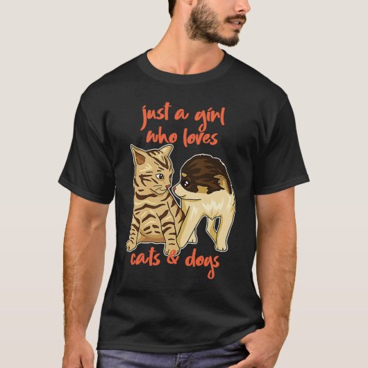 猫や犬を愛する女の子が子猫の子犬 Tシャツ (正面)