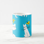 猫よくはしゃぐと蝶の柄 コーヒーマグカップ (中央)