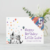 猫よくはしゃぐ誕生日祝いカード子供へ 招待状 (スタンド正面)