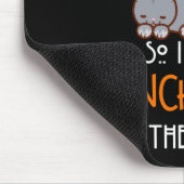 猫を抱きしめて喉をパンチさせない マウスパッド (コーナー)