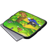 猫を隠して探す ラップトップスリーブ (正面下部)