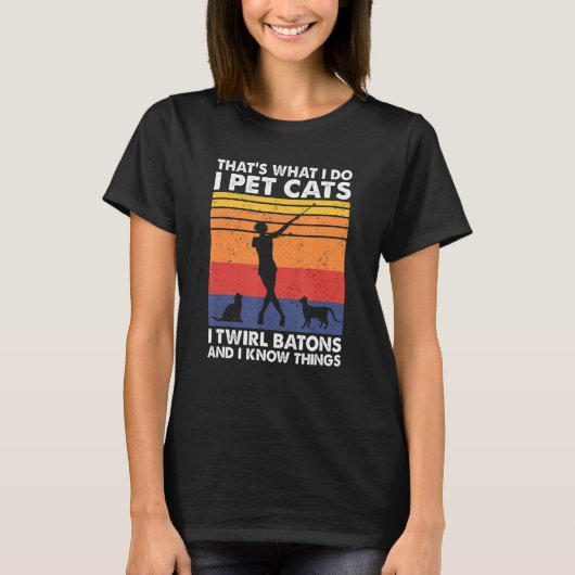 猫を飼うのはバトンを巻き付ける&I Kno Tシャツ (正面)
